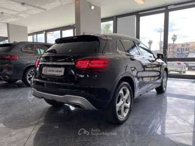 Mercedes-Benz GLA d 4matic Sport Navi Pdc Bizona Cerchi 18 Full Opt Nero usata Giugliano in Campania