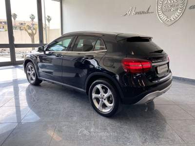 Mercedes-Benz GLA d 4matic Sport Navi Pdc Bizona Cerchi 18 Full Opt Nero usata Giugliano in Campania
