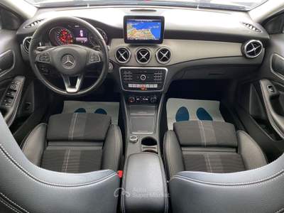 Mercedes-Benz GLA d 4matic Sport Navi Pdc Bizona Cerchi 18 Full Opt Nero usata Giugliano in Campania