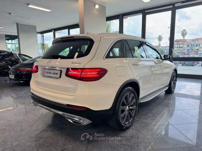 Mercedes-Benz GLC d Sport Plus 4matic Pedane Pelle Led Bianco Perla Bianco usata Giugliano in Campania