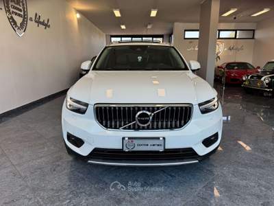 Volvo XC40 1.5 t5 Phev Recharge Inscription Tetto Cockpit Full Bianco usata Giugliano in Campania