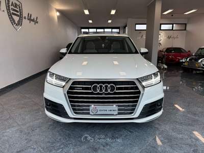 Audi Q7 3.0 tdi Sline S-Line quattro Tetto Matrix Adas Full Bianco usata Giugliano in Campania