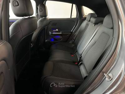 Mercedes-Benz GLA d Sport Plus auto Luci Ambiente Cerchi 18 Stupenda Grigio usata Giugliano in Campania