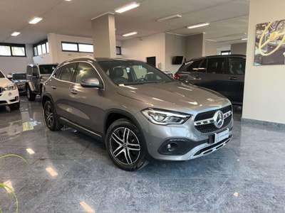 Mercedes-Benz GLA d Sport Plus auto Luci Ambiente Cerchi 18 Stupenda Grigio usata Giugliano in Campania