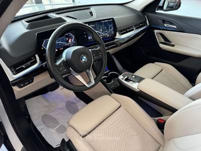 BMW X1 X1 sdrive18d X-Line Edition Signature Tetto 360 Head Bianco usata Giugliano in Campania