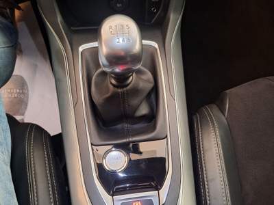 Peugeot 308 Peugeot 308 1.6 hdi 120cv gt-line Grigio usata Mirabella Eclano