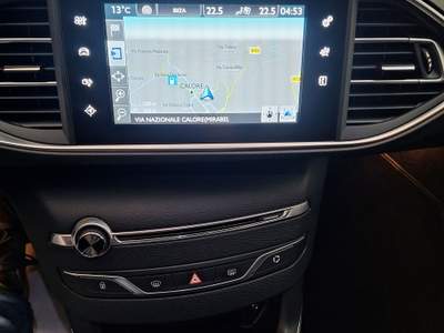 Peugeot 308 Peugeot 308 1.6 hdi 120cv gt-line Grigio usata Mirabella Eclano