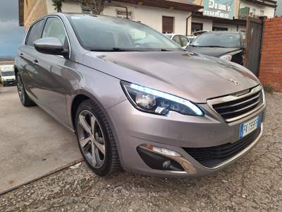 Peugeot 308 Peugeot 308 1.6 hdi 120cv gt-line Grigio usata Mirabella Eclano