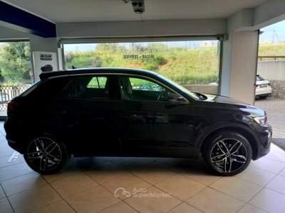 Volkswagen T-Roc 1.6 TDI SCR Business BlueMotion Technology Nero usata CASTELDACCIA