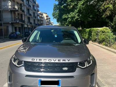 Land Rover Discovery Sport vendo auto, contattare solo se interessati. Grigio usata Caserta