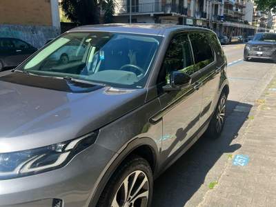 Land Rover Discovery Sport vendo auto, contattare solo se interessati. Grigio usata Caserta