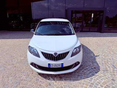 Lancia Ypsilon PLATINO - KM 19.000 - UNIPRO - PROMO FINANZIAMENTO Bianco usata Castagnole delle Lanze