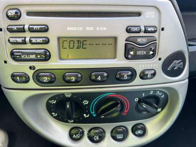 Ford Ka+ Ka 1.3 Open Collection c/abs 70cv Blu/Azzurro usata Lecco
