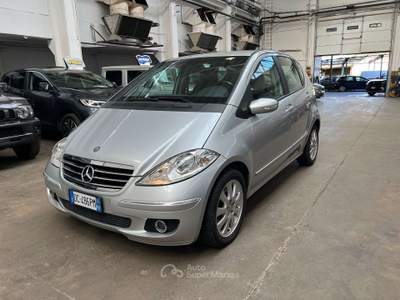 Mercedes-Benz Classe A Classe A - W/C 169 cdi Elegance Argento usata Lecco