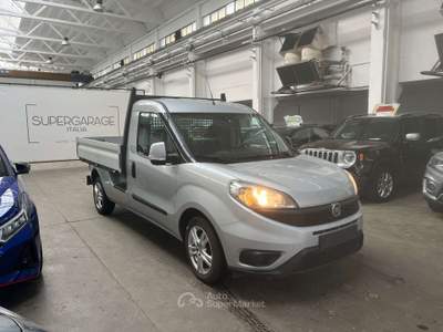 Fiat Doblò WORK-UP 1.3 MULTIJET 90 CV PREZZO + IVA Argento usata Lecco