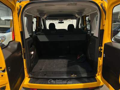 Fiat Doblò Doblo 1.4 T-JET 120 CV BZ KM OTTIME CONDIZIONI Giallo usata Lecco