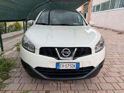 Nissan Qashqai+2 Qashqai SETTE POSTI 2007  2 Qashqai 2 1.6 dci Visia Bianco usata Endine Gaiano
