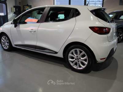 Renault Clio 1.5 dci energy Zen 90cv AUTOMATICA Bianco usata Laives