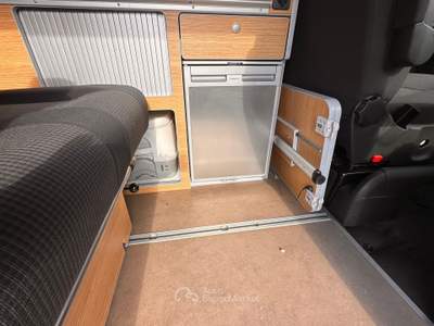 Volkswagen Transporter VOLKSWAGEN COMBI CAMPER 4X4 Grigio usata Cavour