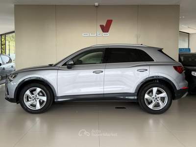 Audi Q3 35 TDI S tronic Business Advanced Argento usata Preganziol