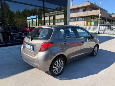 Toyota Yaris Lounge usata Teramo