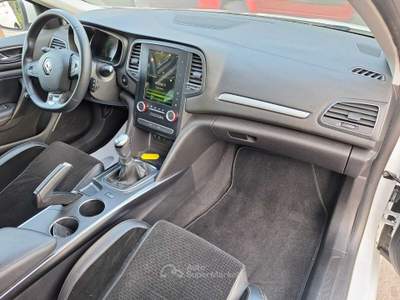 Renault Mégane RENAULT MEGANE 1.5 DCI 110 CV Bianco usata Mirabella Eclano