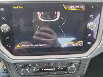 Seat Arona Seat Arona 1.6 tdi 95 cv  DSG style Bianco usata Mirabella Eclano