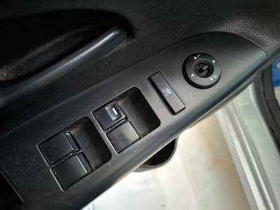 Kia Venga 90cv WGT EX 2010 Argento usata Cerignola