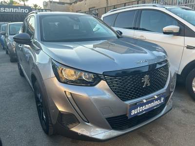 Peugeot 2008 S&S EAT8 Allure Pack Grigio usata Cercola