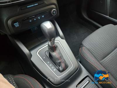 Ford Focus Focus 1.0 ecoboost h ST-Line 125cv powershift Nero usata vicenza