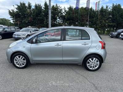 Toyota Yaris Toyota Yaris 1.3 5p GPL Grigio usata Rimini