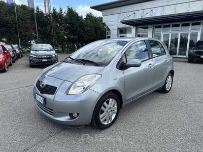 Toyota Yaris Toyota Yaris 1.3 5p GPL Grigio usata Rimini
