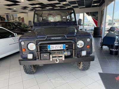 Land Rover Defender Defender 3p 2.0 Country Blu/Azzurro usata Foligno