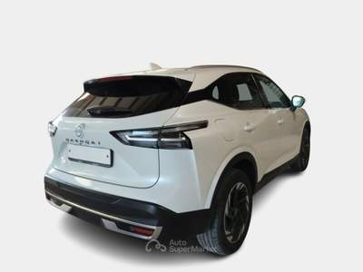 Nissan Qashqai NISSAN QASHQAI 1.3 MHEV 140 N-CONNECTA CROSSOVER usata Pozzuoli