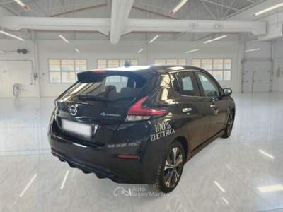 Nissan Leaf NISSAN LEAF BUSINESS 40KWH 5 PORTE BERLINA usata Pozzuoli