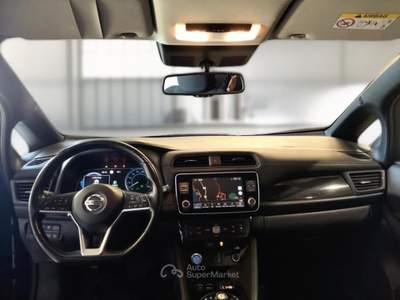 Nissan Leaf NISSAN LEAF BUSINESS 40KWH 5 PORTE BERLINA usata Pozzuoli