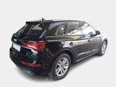 Audi Q5 AUDI Q5 35 TDI MHEV BUSINESS S TRONIC SUV usata Verona
