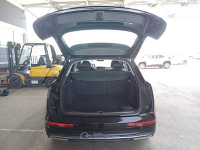 Audi Q5 AUDI Q5 35 TDI MHEV BUSINESS S TRONIC SUV usata Verona