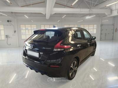 Nissan Leaf NISSAN LEAF BUSINESS 40KWH 5 PORTE BERLINA usata Pozzuoli
