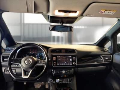 Nissan Leaf NISSAN LEAF BUSINESS 40KWH 5 PORTE BERLINA usata Pozzuoli
