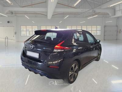 Nissan Leaf NISSAN LEAF BUSINESS 40KWH 5 PORTE BERLINA usata Pozzuoli