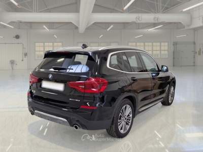 BMW X3 BMW X3 SDRIVE 18D MH48V LUXURY AUTO SUV usata Casei Gerola