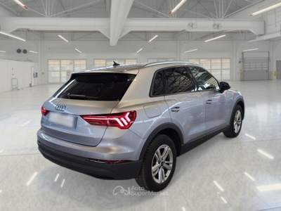 Audi Q3 AUDI Q3 35 TDI S TRONIC BUSINESS SUV usata Roma