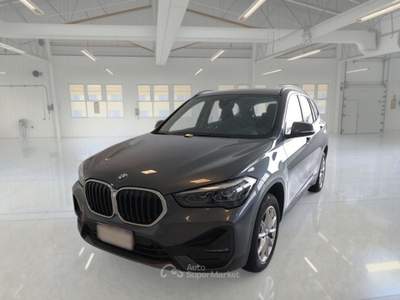 BMW X1 BMW X1 SDRIVE 16D BUSINESS ADVANTAGE AUTO SUV usata Bari