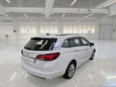 Opel Astra OPEL ASTRA ST 1.5 CDTI BUSINESS ELEGA.122 CV SES AT9 STATION WAGON usata Casei Gerola