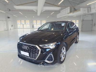 Audi Q3 AUDI Q3 SPORTBACK 35 TDI S TRONIC S LINE EDITION SUV usata Roma