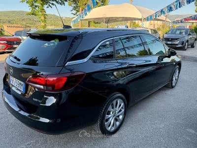 Opel Astra "PERFETTA" EcoM Nero usata Assisi