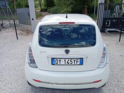 Lancia Ypsilon Argento Ecochic GPL Bianco usata Ponzano Romano