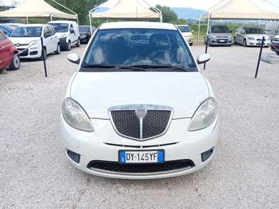 Lancia Ypsilon Argento Ecochic GPL Bianco usata Ponzano Romano