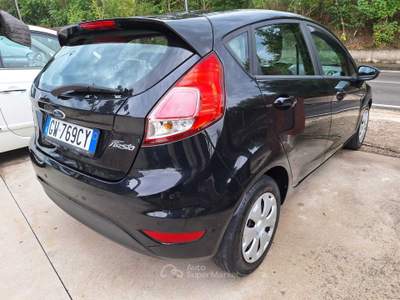 Ford Fiesta ford fiesta 1.5 tdci 95 cv Nero usata Mirabella Eclano